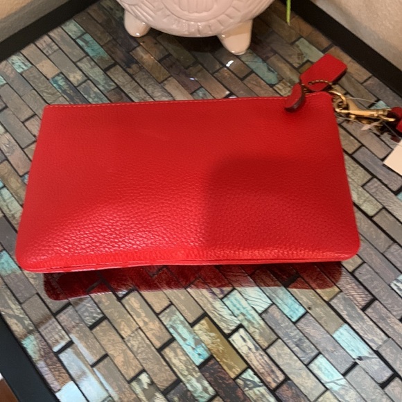 Coach Leather Wristlet
COACH - Picture 10 of 17